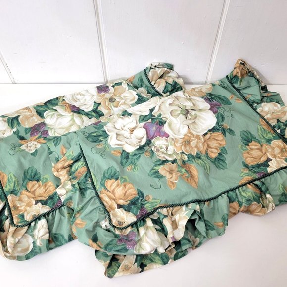 Glynda Turley Romancing the Home Standard Pillow Shams Pair Magnolias - Picture 2 of 6